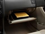  Glove box open photo